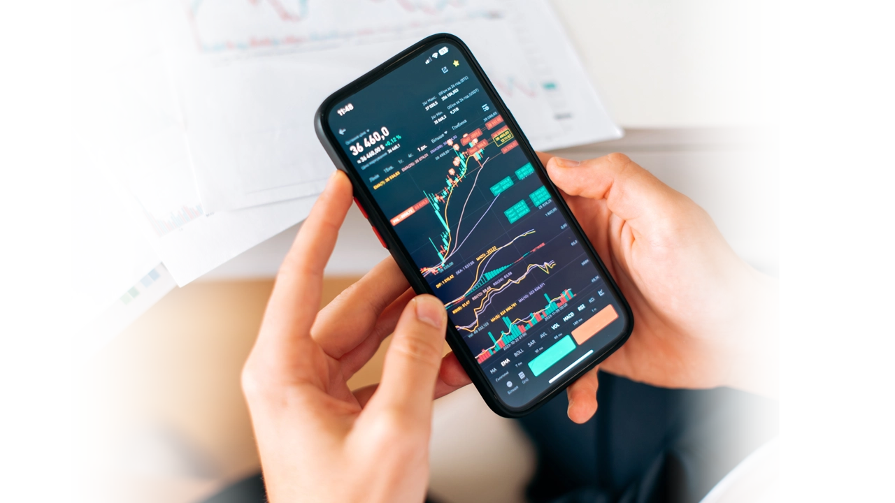 TradingView Pro charts interface